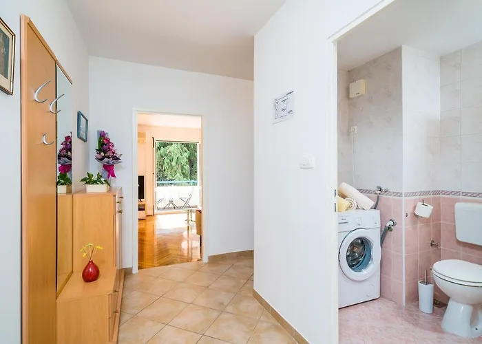 Lia Διαμέρισμα